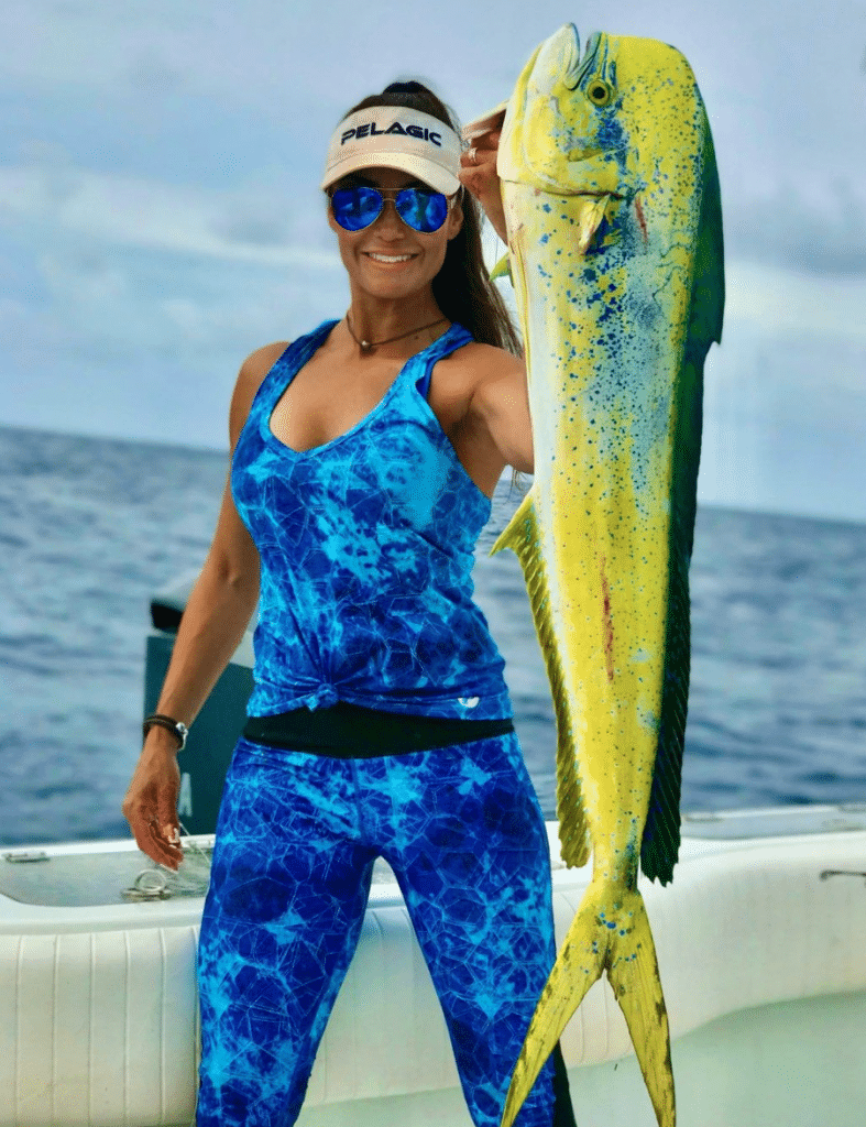 Sara-with-a-Mahi