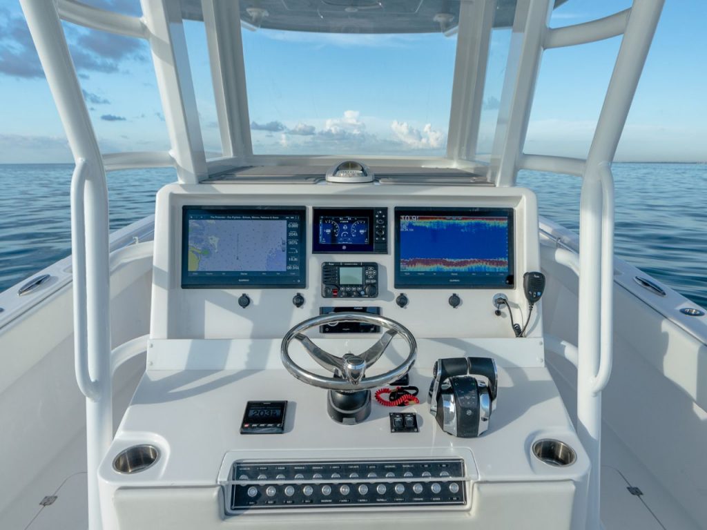 Delux-Console-Catamaran