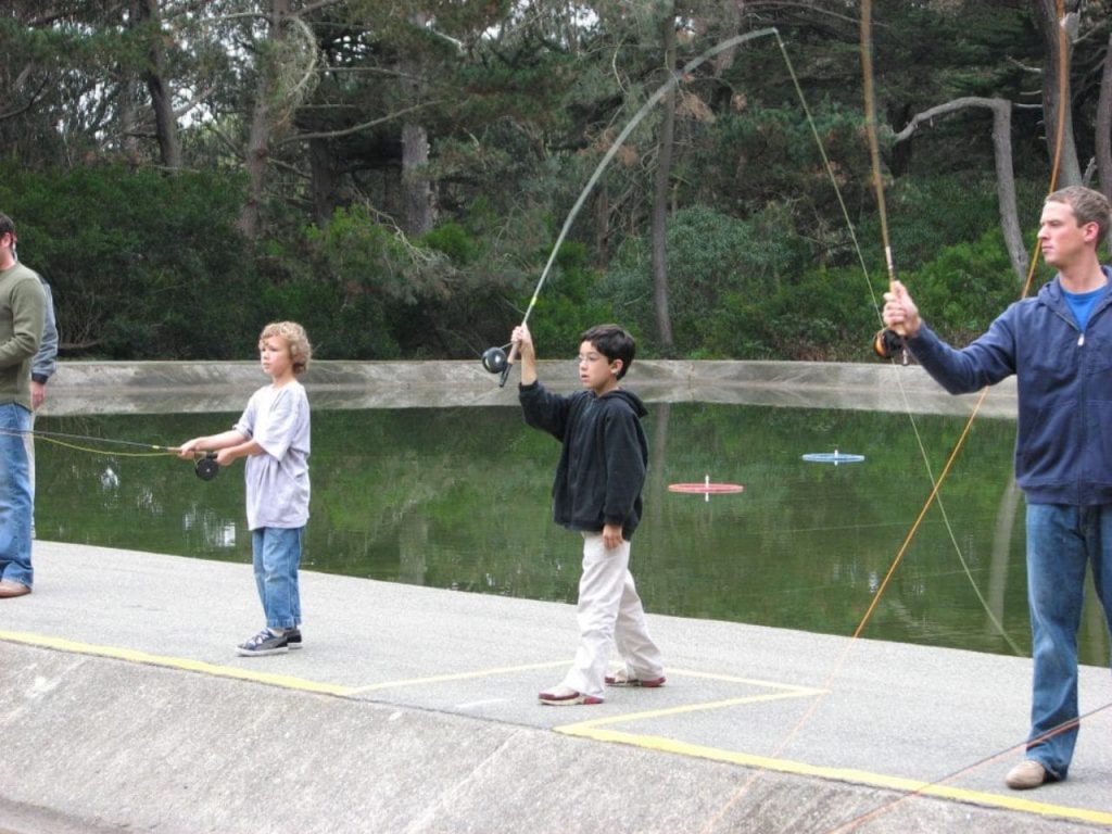 Fly-Fishing-School-for-Beginners