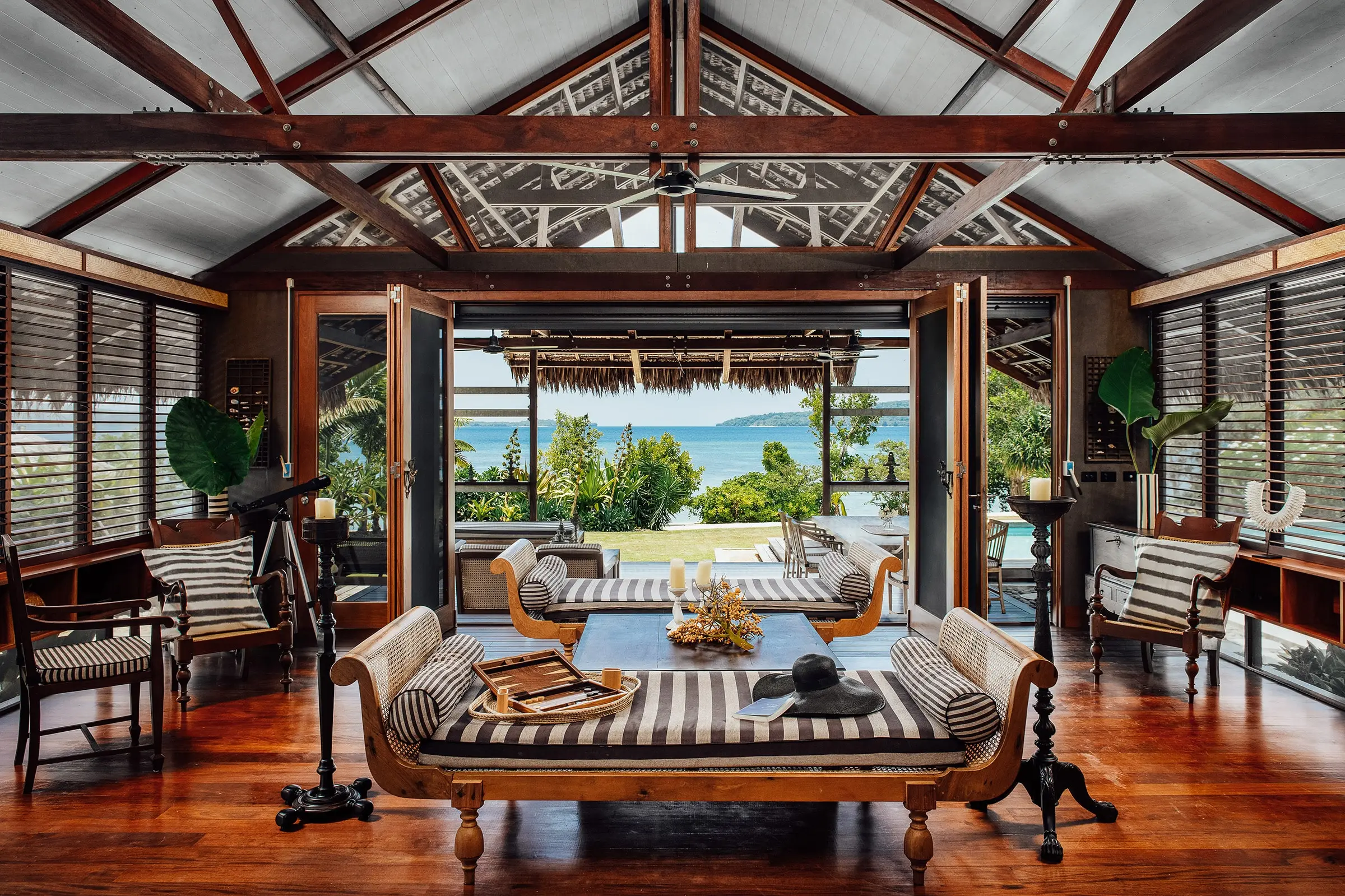 Havannah Boat House Living Area